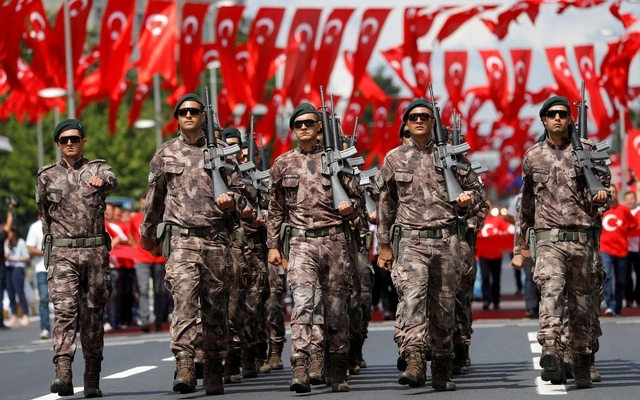 Türkiyə ordusu FETÖ-dən təmizlənir